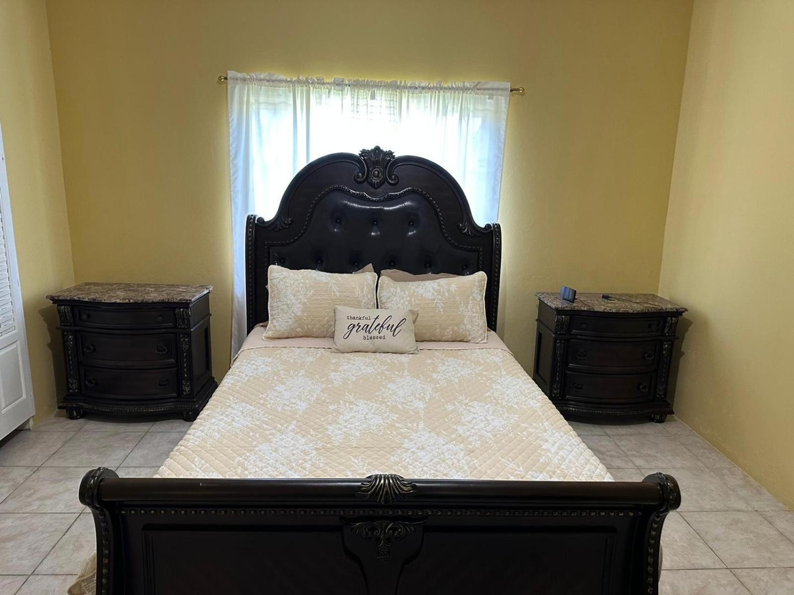 St Bess Comfort Style ブラック・リバー エクステリア 写真